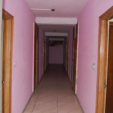 Hotel Park Мусори Екстериор снимка